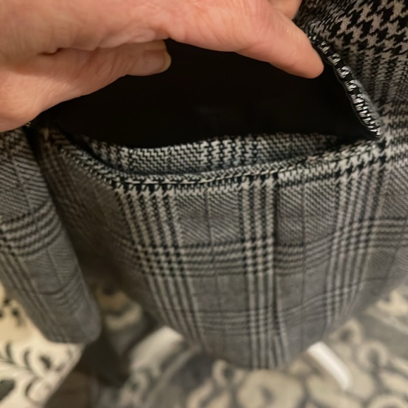 Plaid Blazer - Picture 3 of 8